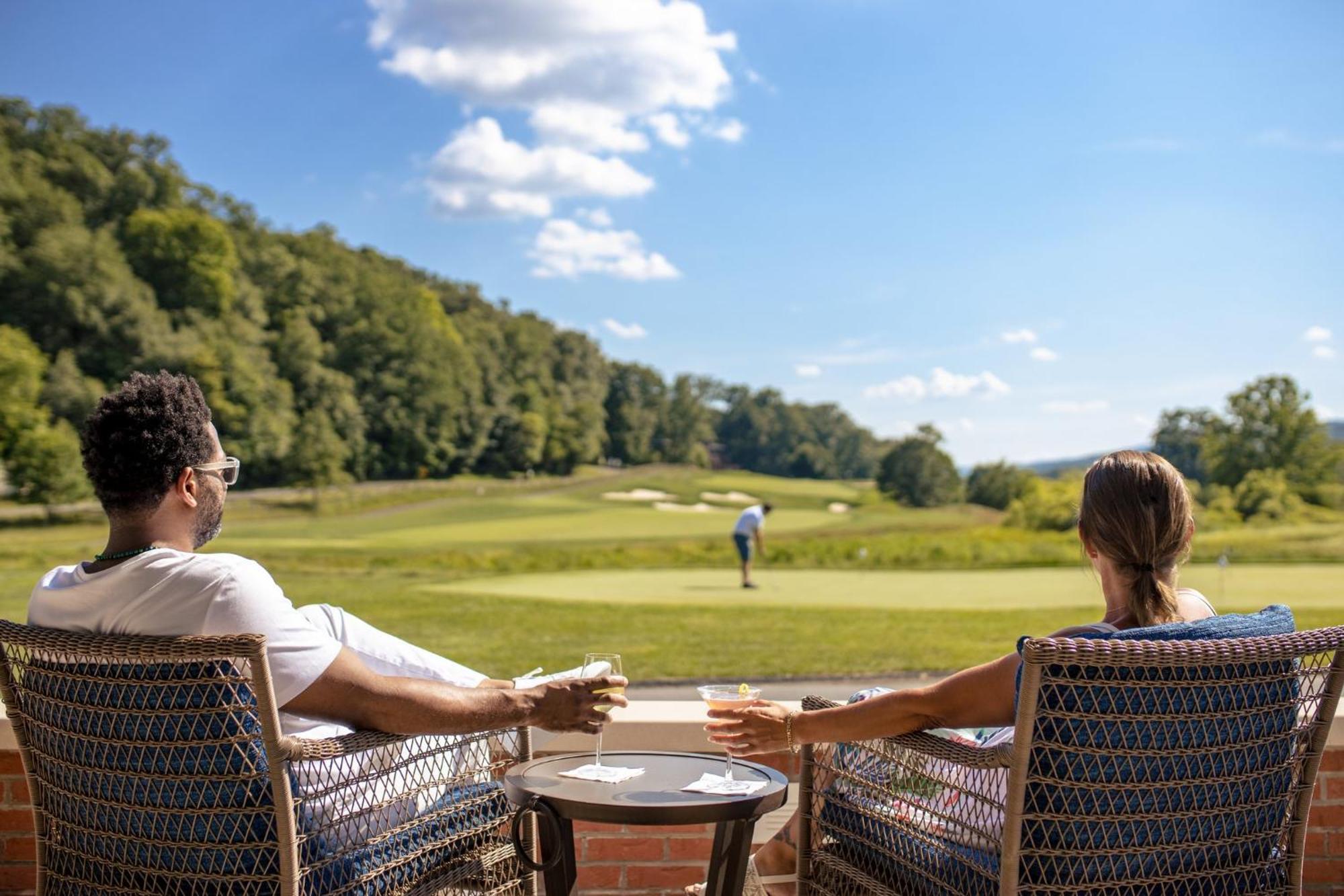Omni Bedford Springs Resort & Spa Esterno foto